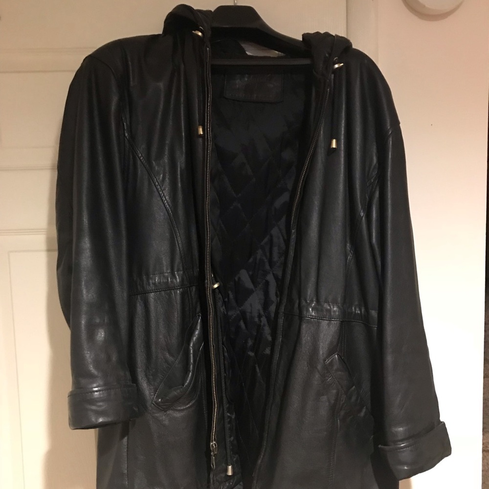 Jacqueline Ferrar Women’s Hooded Leather Jacket